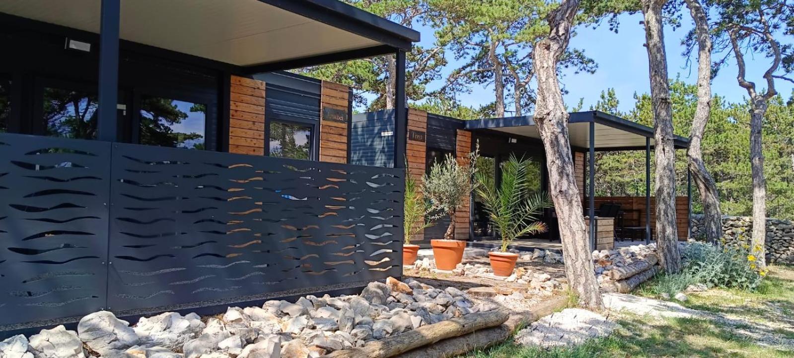 Hotel Camping Planik à Ražanac Extérieur photo