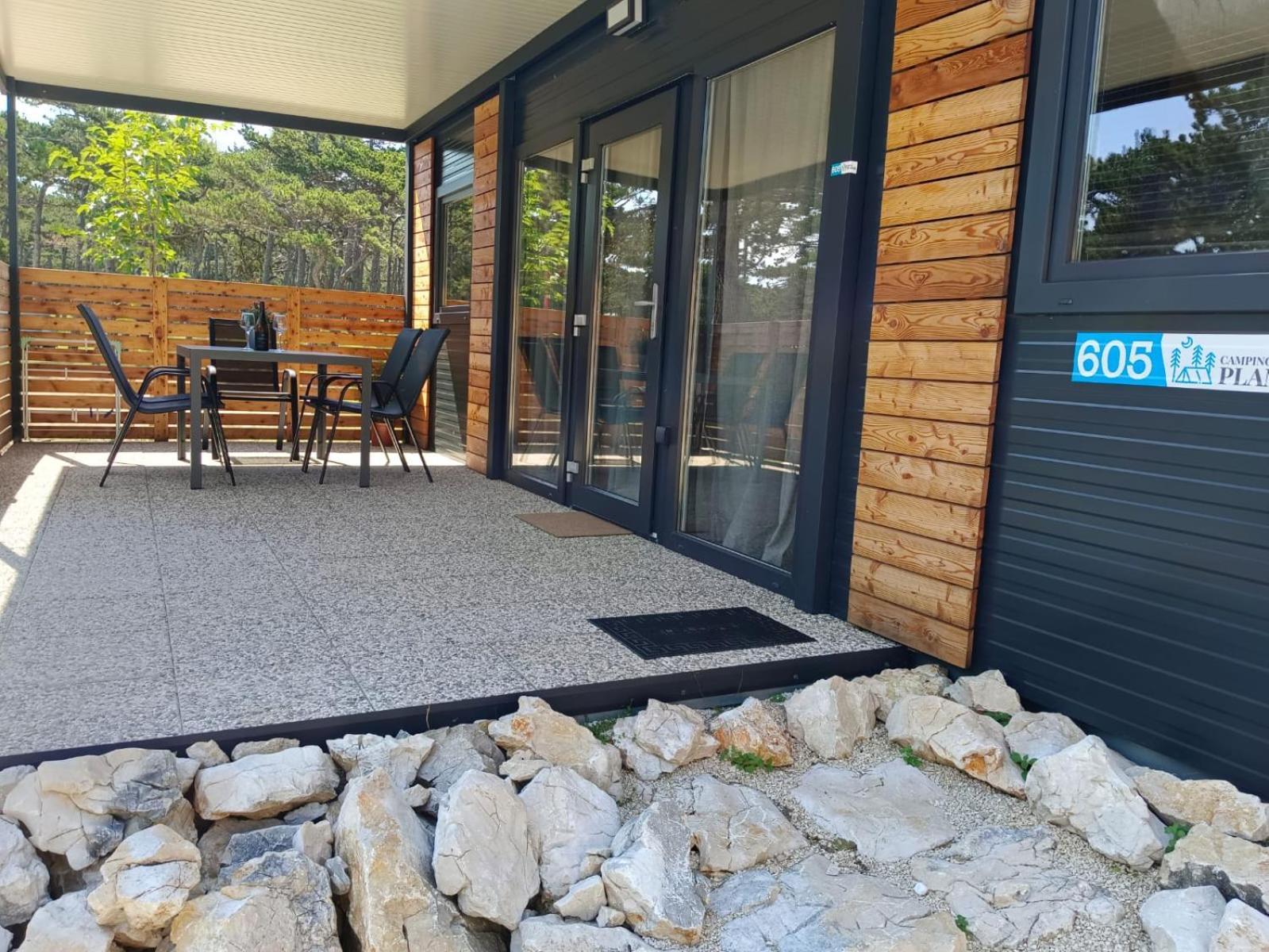 Hotel Camping Planik à Ražanac Extérieur photo