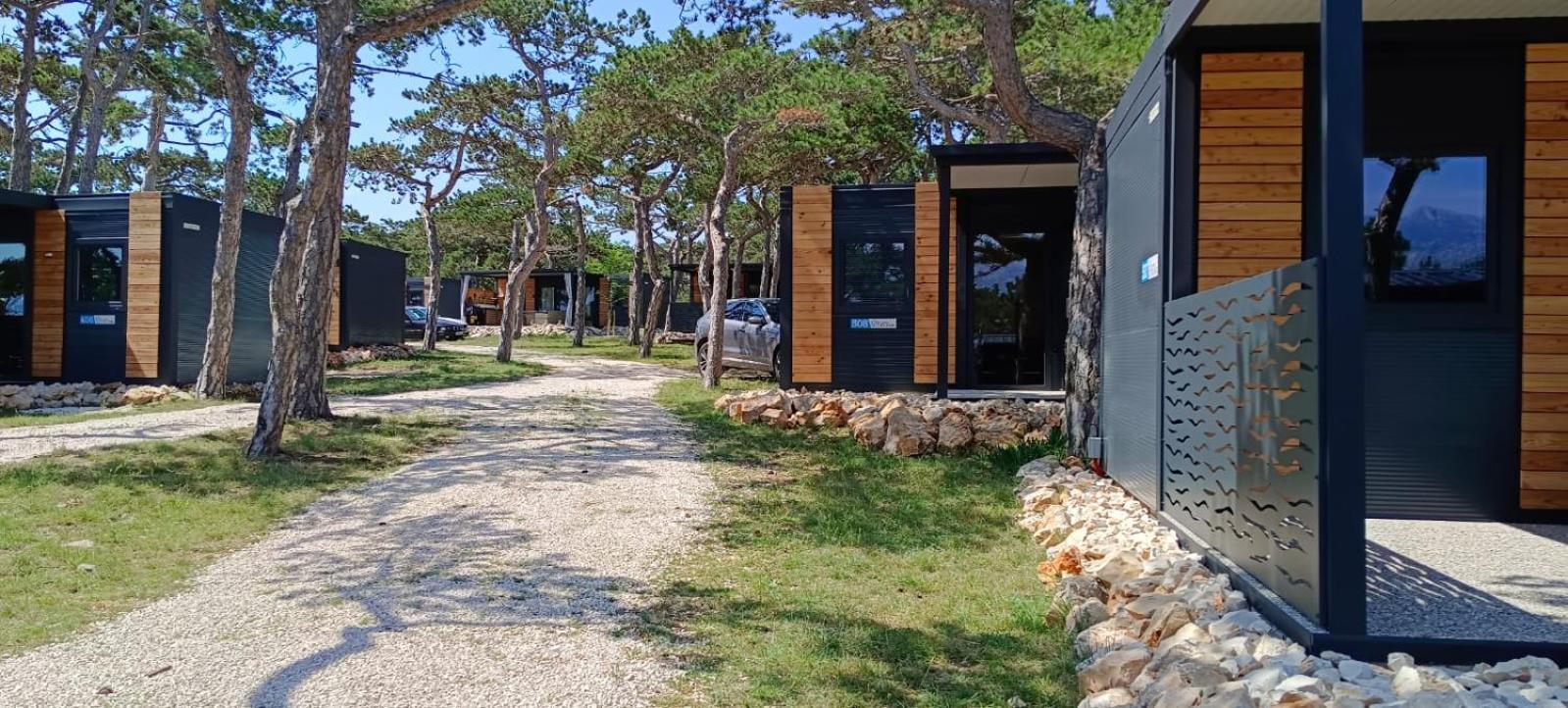Hotel Camping Planik à Ražanac Extérieur photo