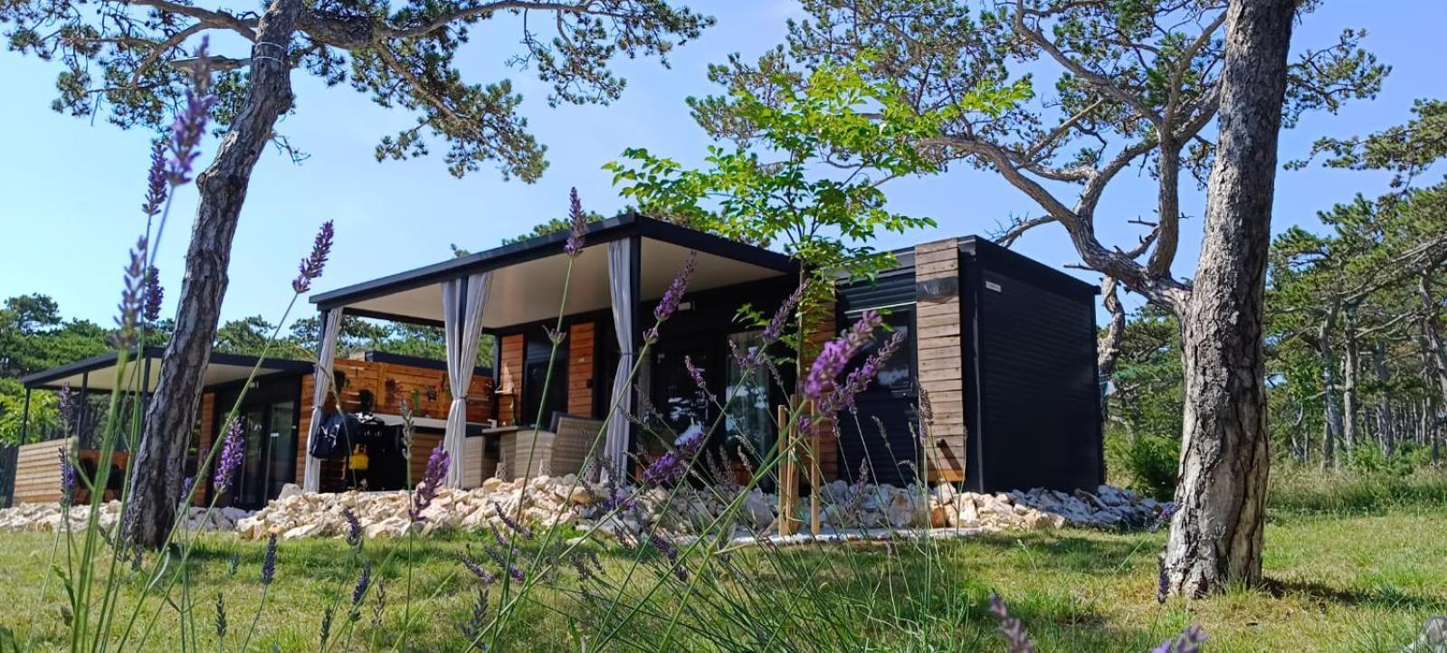 Hotel Camping Planik à Ražanac Extérieur photo